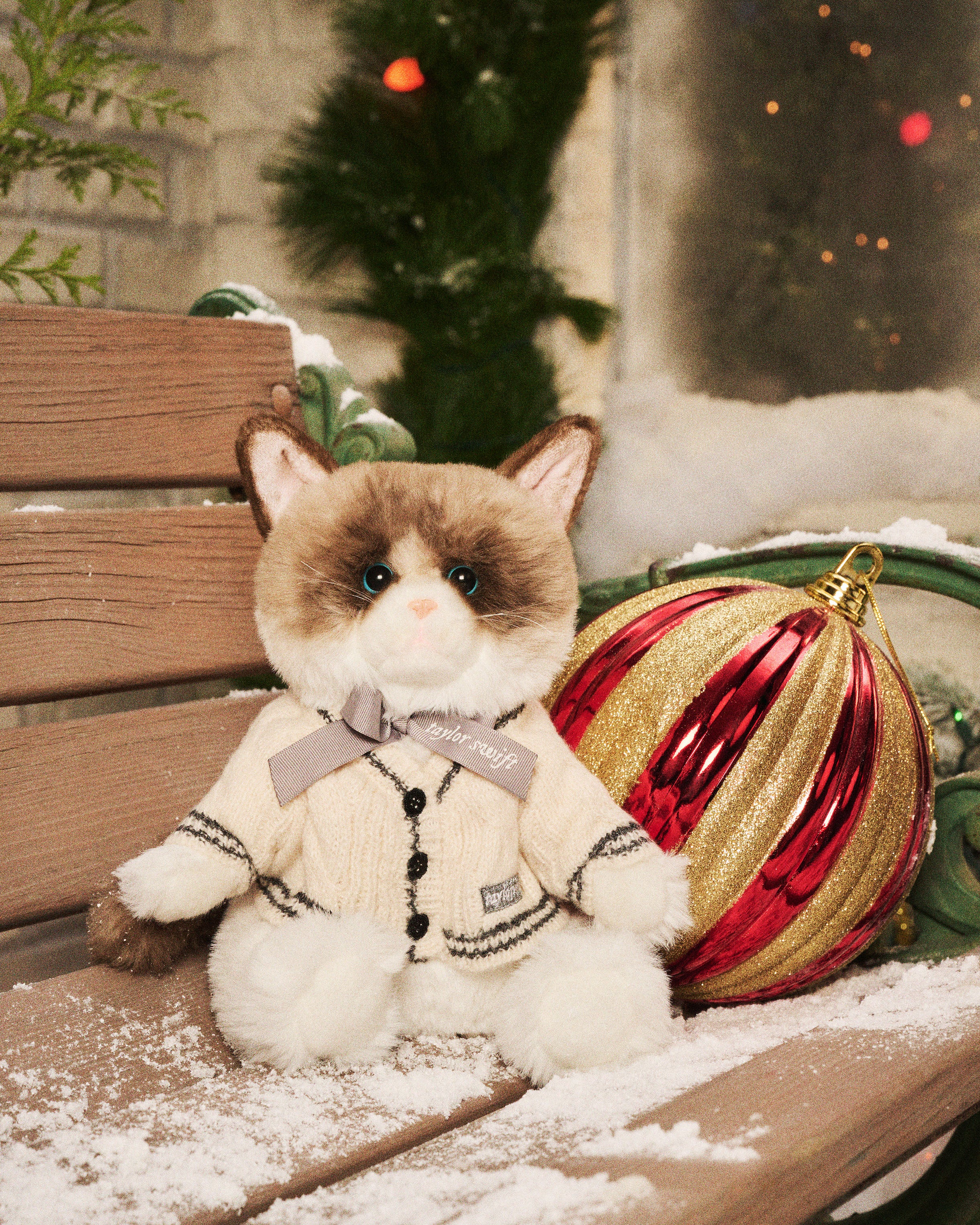 Folklore Album Cardigan Plush Cat Model