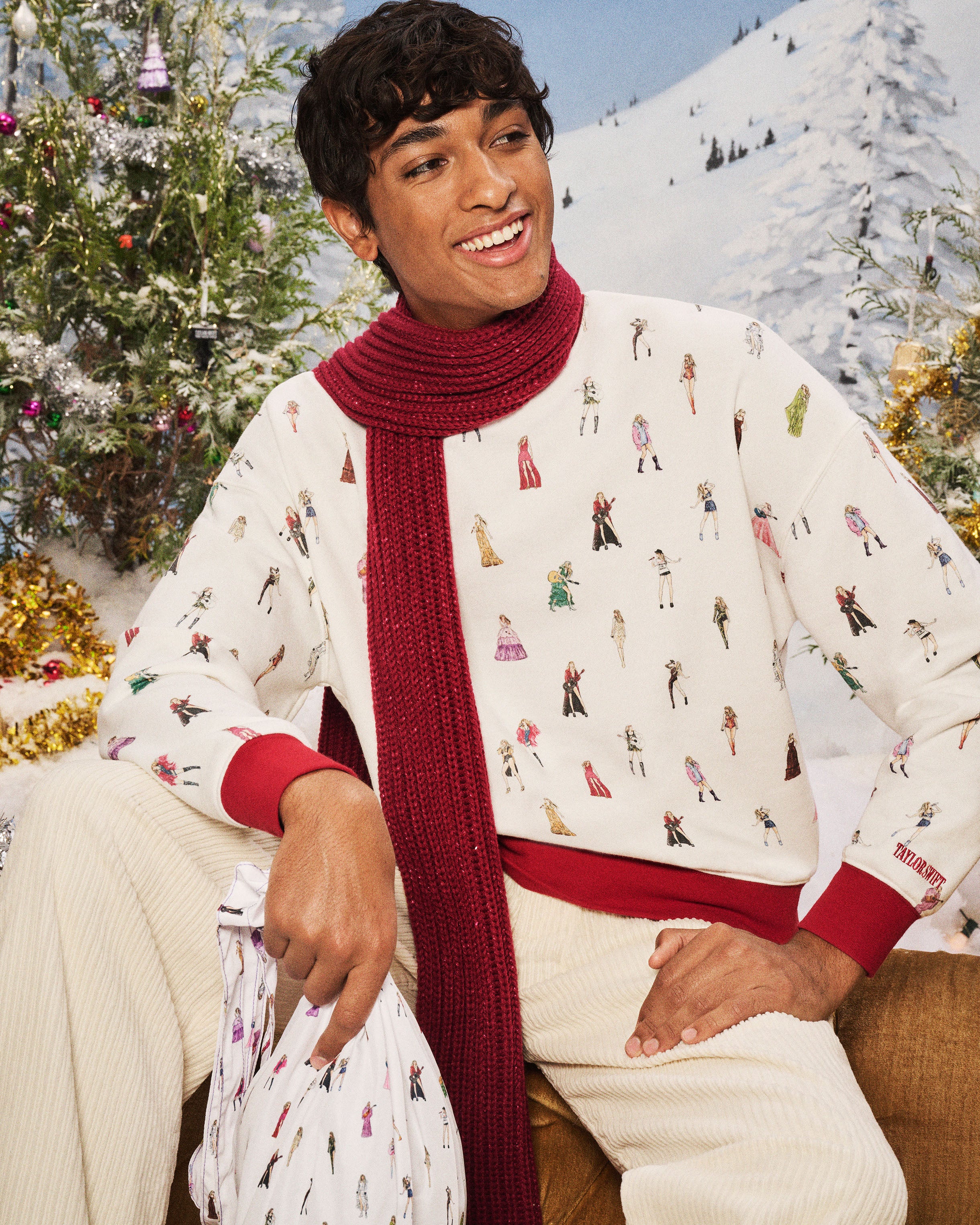 Taylor Swift | The Eras Tour Crewneck Sweatshirt M Model