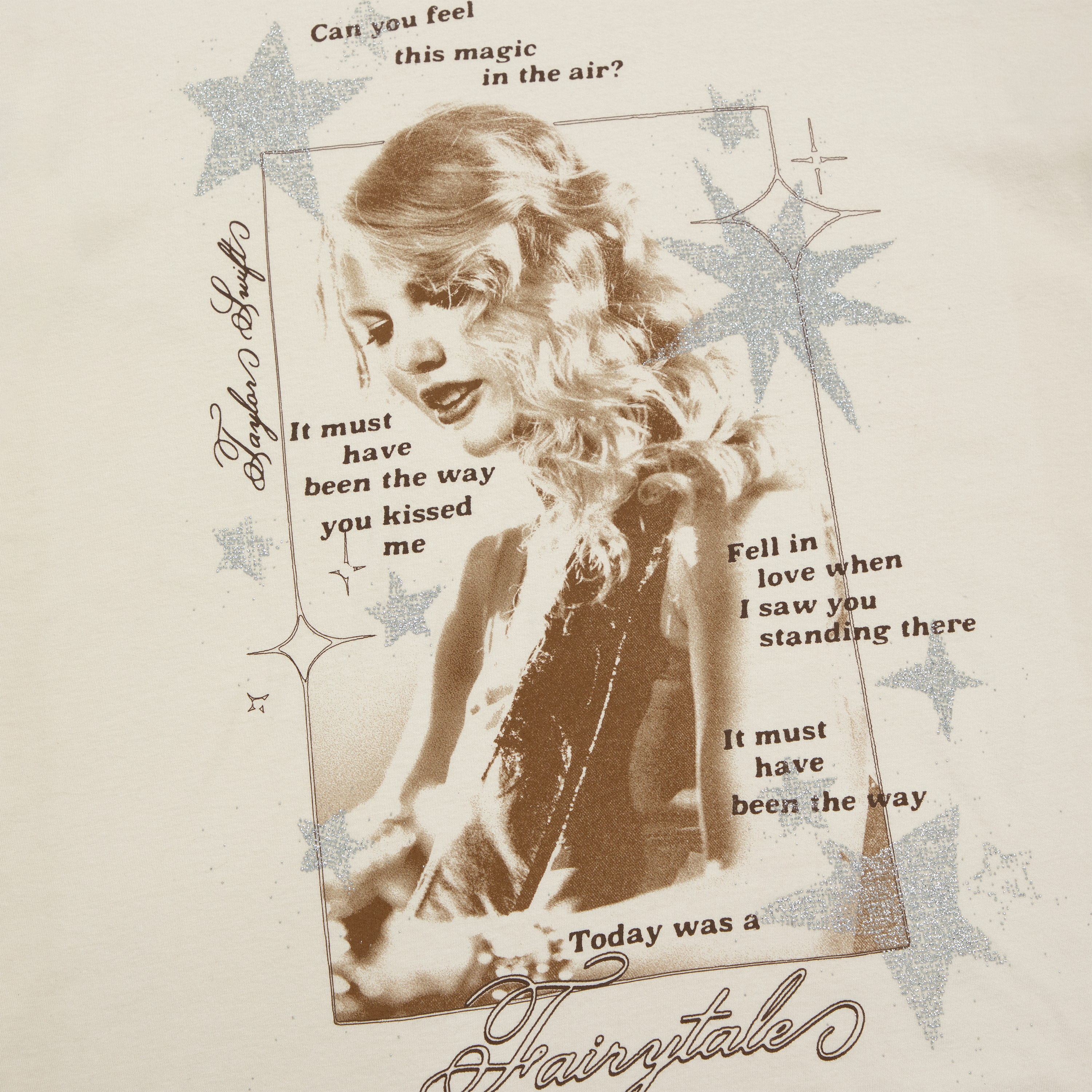 Fearless (Taylor's Version) Magic In the Air Oversized T-Shirt Front Detail