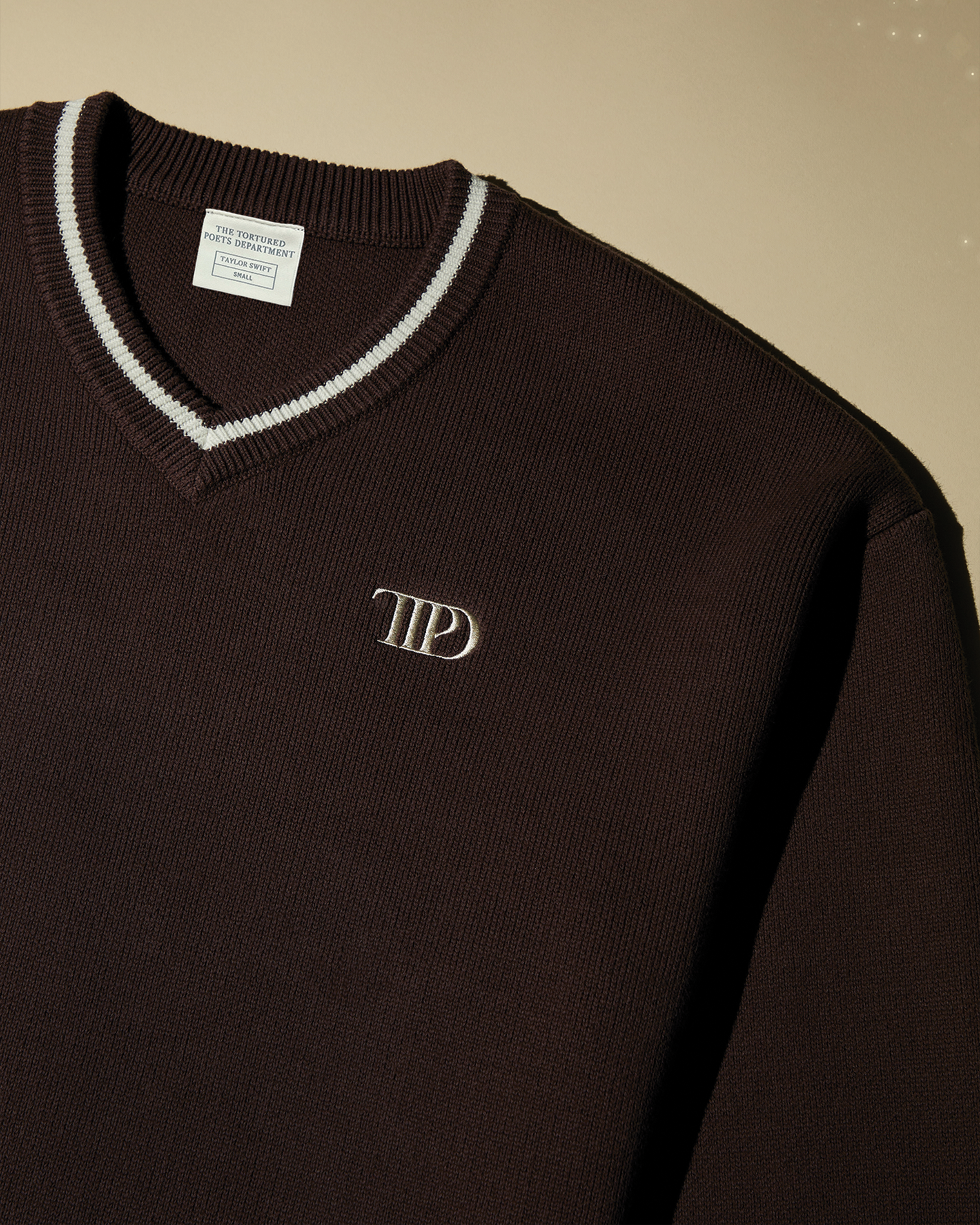 TTPD V-Neck Cropped Sweater editorial close up