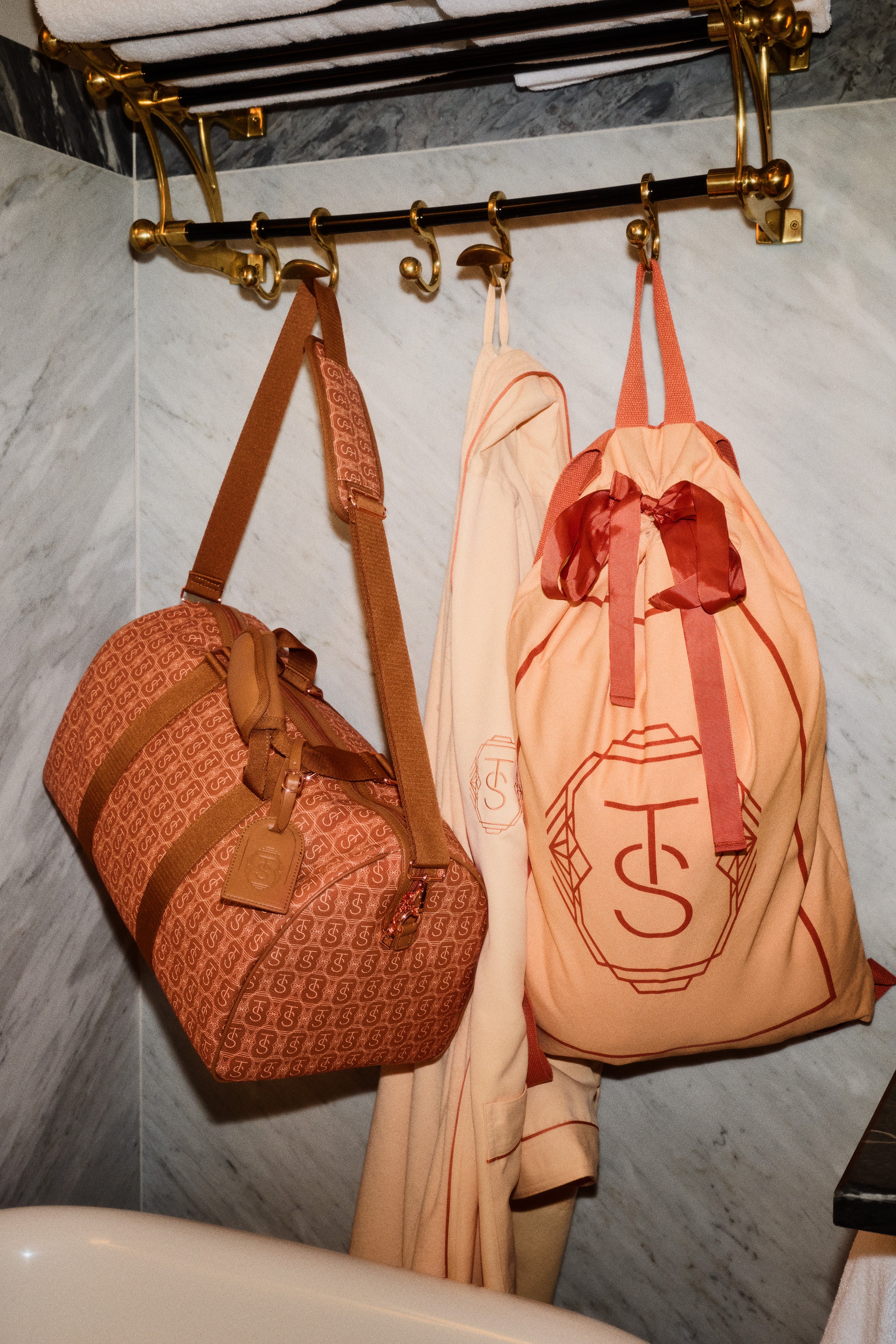 Taylor Swift Official Online Store – Taylor Swift Official Store